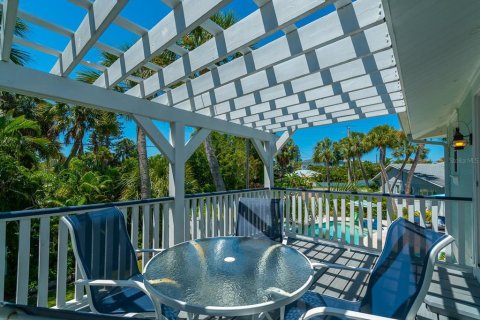 House in Holmes Beach, Florida 2 bedrooms, 69.68 sq.m. № 2108785 - photo 19