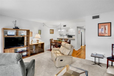 Condominio en venta en Sarasota, Florida, 2 dormitorios, 89.84 m2 № 1618548 - foto 5