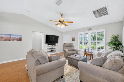 Villa ou maison à vendre à The Villages, Floride: 3 chambres, 129.32 m2 № 2409840 - photo 5