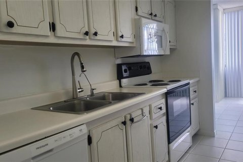 Copropriété à louer à Clearwater, Floride: 3 chambres, 153.29 m2 № 1843594 - photo 13