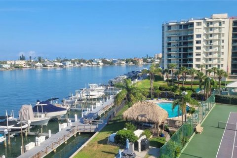 Copropriété à louer à Clearwater, Floride: 3 chambres, 153.29 m2 № 1843594 - photo 4