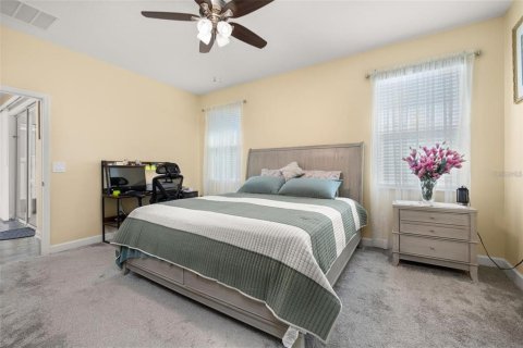 House in Kissimmee, Florida 3 bedrooms, 192.12 sq.m. № 2425780 - photo 19