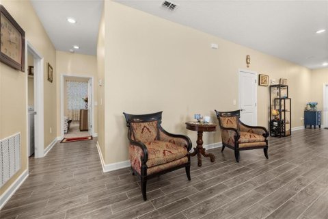 House in Kissimmee, Florida 3 bedrooms, 192.12 sq.m. № 2425780 - photo 13