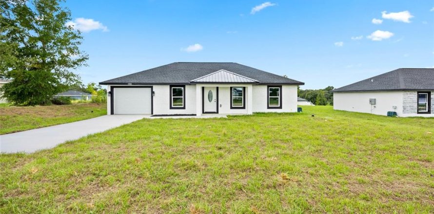 House in Dunnellon, Florida 3 bedrooms, 107.49 sq.m. № 1880554