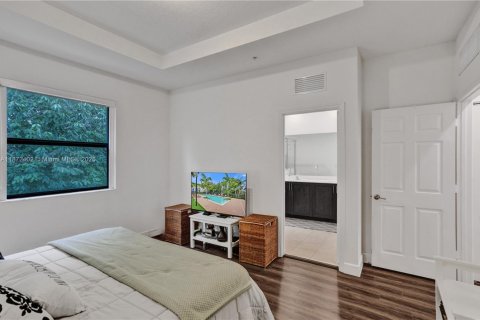 Townhouse in Pembroke Pines, Florida 3 bedrooms, 152.36 sq.m. № 1929588 - photo 25