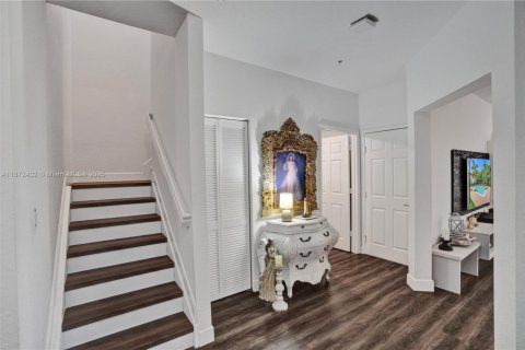 Touwnhouse à vendre à Pembroke Pines, Floride: 3 chambres, 152.36 m2 № 1929588 - photo 16