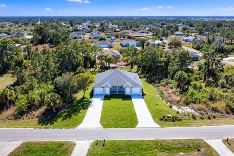 Appartement à Lehigh Acres, Floride 3 chambres, 111.48 m2 № 2105477