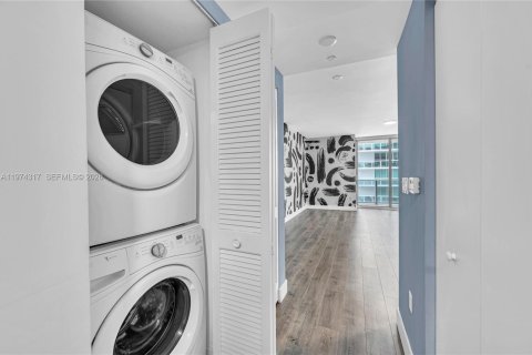 Copropriété à louer à Miami, Floride: 1 chambre, 70.51 m2 № 2035995 - photo 25