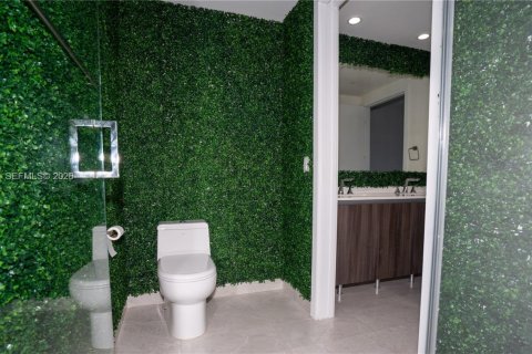 Copropriété à louer à Miami, Floride: 1 chambre, 70.51 m2 № 2035995 - photo 9