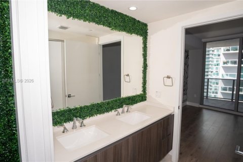 Copropriété à louer à Miami, Floride: 1 chambre, 70.51 m2 № 2035995 - photo 8