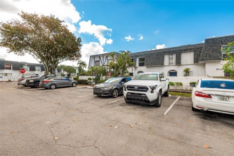 Touwnhouse à vendre à Davie, Floride: 3 chambres, 133.78 m2 № 2055671 - photo 29