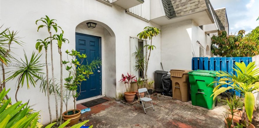 Touwnhouse à Davie, Floride 3 chambres, 133.78 m2 № 2055671