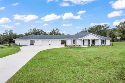 Villa ou maison à Morriston, Floride 5 chambres, 294.87 m2 № 2149862