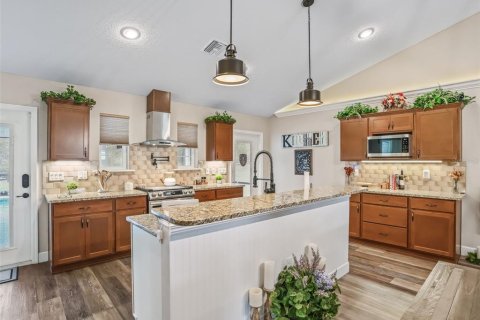 Villa ou maison à vendre à Morriston, Floride: 5 chambres, 294.87 m2 № 2149862 - photo 8