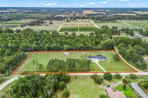 Villa ou maison à vendre à Morriston, Floride: 5 chambres, 294.87 m2 № 2149862 - photo 4