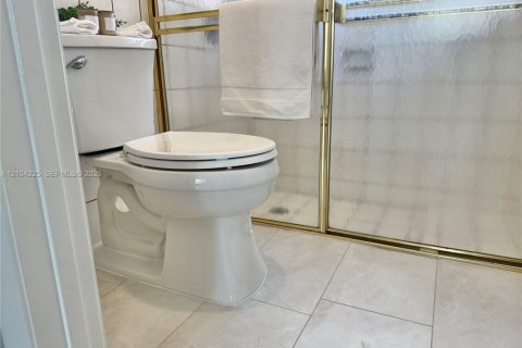 Купить виллу или дом в Дейви, Флорида 3 спальни, 116.03м2, № 2411998 - фото 8