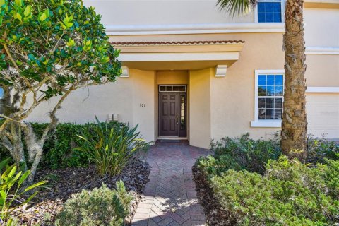 Condominio en alquiler en Bradenton, Florida, 3 dormitorios, 154.78 m2 № 1511209 - foto 2