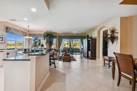 Condominio en alquiler en Bradenton, Florida, 3 dormitorios, 154.78 m2 № 1511209 - foto 10