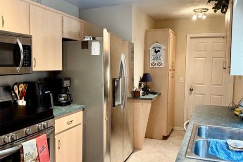 House in Edgewater, Florida 3 bedrooms, 143.07 sq.m. № 1680784 - photo 7