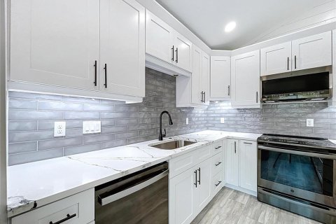 Casa en venta en Oldsmar, Florida, 3 dormitorios, 259.38 m2 № 1798011 - foto 5