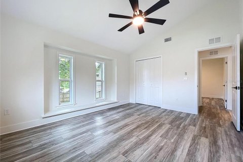 Casa en venta en Oldsmar, Florida, 3 dormitorios, 259.38 m2 № 1798011 - foto 18