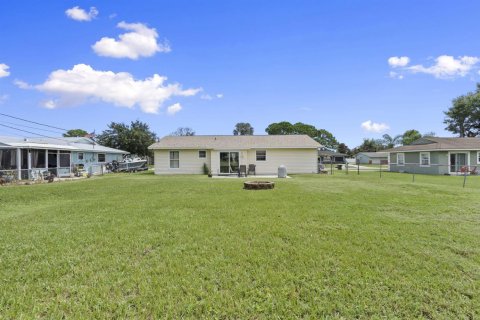 Villa ou maison à vendre à Port St. Lucie, Floride: 2 chambres, 97.73 m2 № 2307777 - photo 23