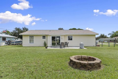 Villa ou maison à vendre à Port St. Lucie, Floride: 2 chambres, 97.73 m2 № 2307777 - photo 22