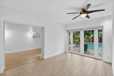 Casa en venta en Fort Lauderdale, Florida, 3 dormitorios, 144 m2 № 2345773 - foto 19