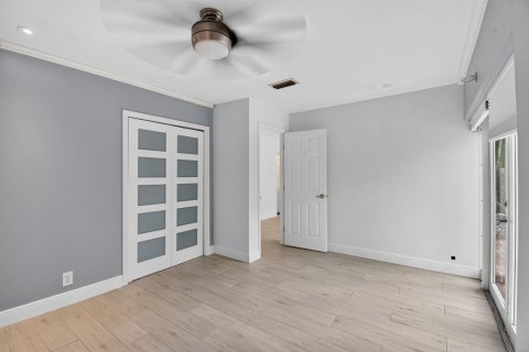 Casa en venta en Fort Lauderdale, Florida, 3 dormitorios, 144 m2 № 2345773 - foto 23