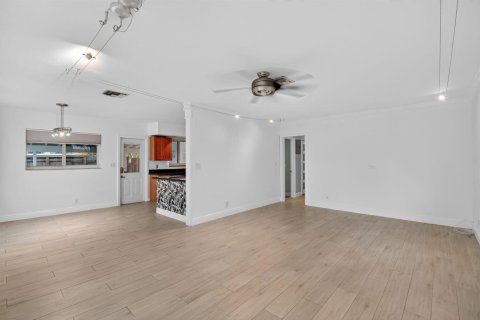 Casa en venta en Fort Lauderdale, Florida, 3 dormitorios, 144 m2 № 2345773 - foto 9