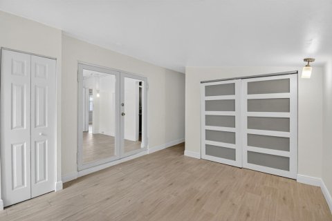 Casa en venta en Fort Lauderdale, Florida, 3 dormitorios, 144 m2 № 2345773 - foto 28