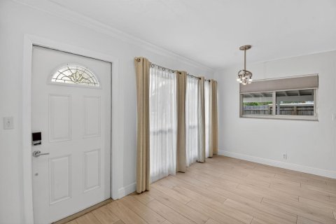 Casa en venta en Fort Lauderdale, Florida, 3 dormitorios, 144 m2 № 2345773 - foto 4