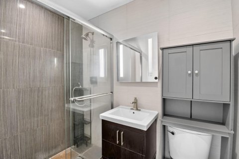 Casa en venta en Fort Lauderdale, Florida, 3 dormitorios, 144 m2 № 2345773 - foto 25