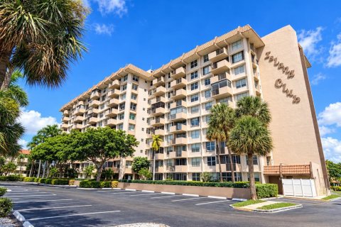 Condo in Pompano Beach, Florida, 2 bedrooms  № 2385472