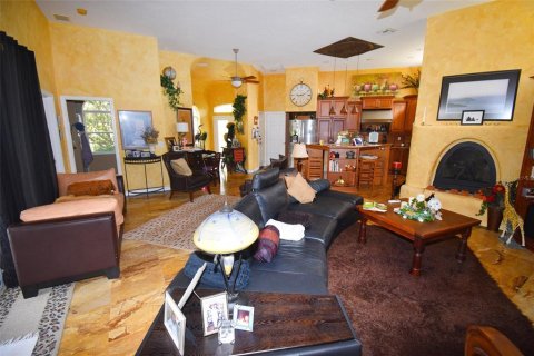 Villa ou maison à vendre à Bradenton, Floride: 2 chambres, 176.51 m2 № 1307337 - photo 12