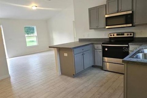 Casa en alquiler en Ocala, Florida, 3 dormitorios, 93.18 m2 № 1908486 - foto 3