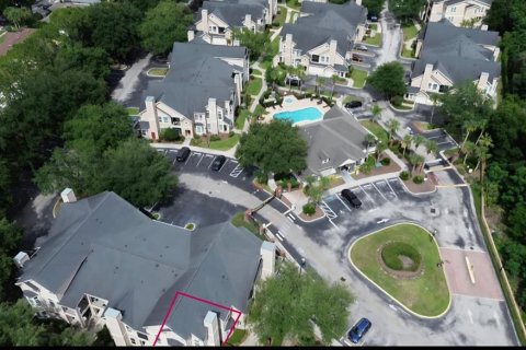 Condo in Ocoee, Florida, 2 bedrooms  № 2112600 - photo 20