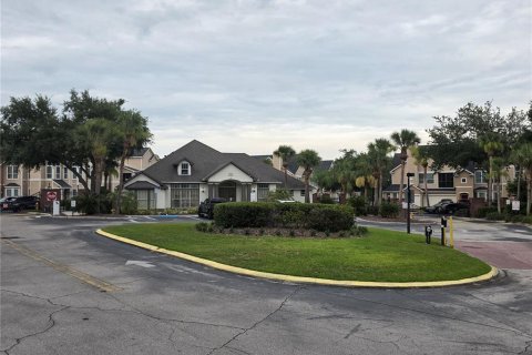 Condo in Ocoee, Florida, 2 bedrooms  № 2112600 - photo 17