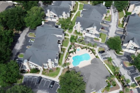 Condo in Ocoee, Florida, 2 bedrooms  № 2112600 - photo 21