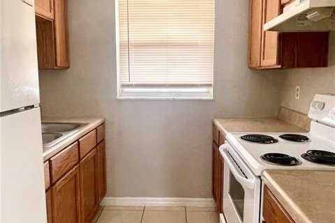 Appartement à louer à Fort Myers, Floride: 1 chambre, 65.03 m2 № 1543609 - photo 2
