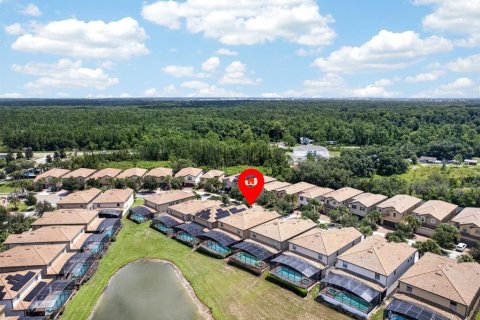 Casa en venta en Kissimmee, Florida, 9 dormitorios, 407.93 m2 № 2221504 - foto 7