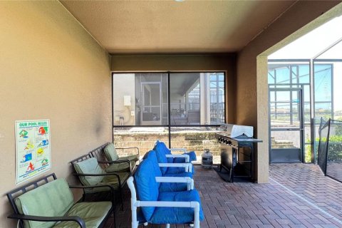 Casa en venta en Kissimmee, Florida, 9 dormitorios, 407.93 m2 № 2221504 - foto 14