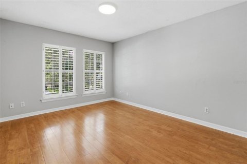 House in Tampa, Florida 3 bedrooms, 191.19 sq.m. № 2210260 - photo 22