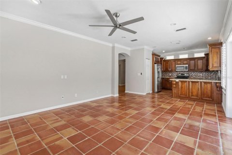 House in Tampa, Florida 3 bedrooms, 191.19 sq.m. № 2210260 - photo 11