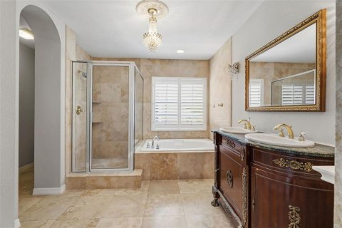 House in Tampa, Florida 3 bedrooms, 191.19 sq.m. № 2210260 - photo 24