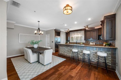 Adosado en venta en Treasure Island, Florida, 4 dormitorios, 252.04 m2 № 2127761 - foto 19