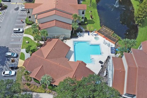 Condominio en venta en Kissimmee, Florida, 2 dormitorios, 87.05 m2 № 1904224 - foto 25