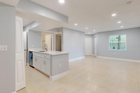 Condominio en venta en Kissimmee, Florida, 2 dormitorios, 87.05 m2 № 1904224 - foto 9