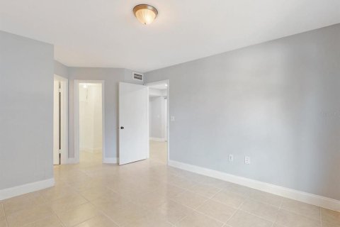 Condominio en venta en Kissimmee, Florida, 2 dormitorios, 87.05 m2 № 1904224 - foto 21