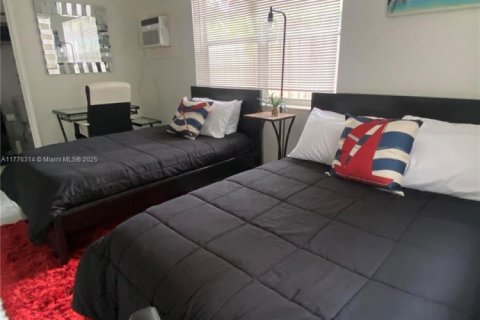 Apartamento en alquiler en Pompano Beach, Florida, 1 dormitorio, 50.17 m2 № 2012522 - foto 2